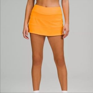 NWT pace rival skirt